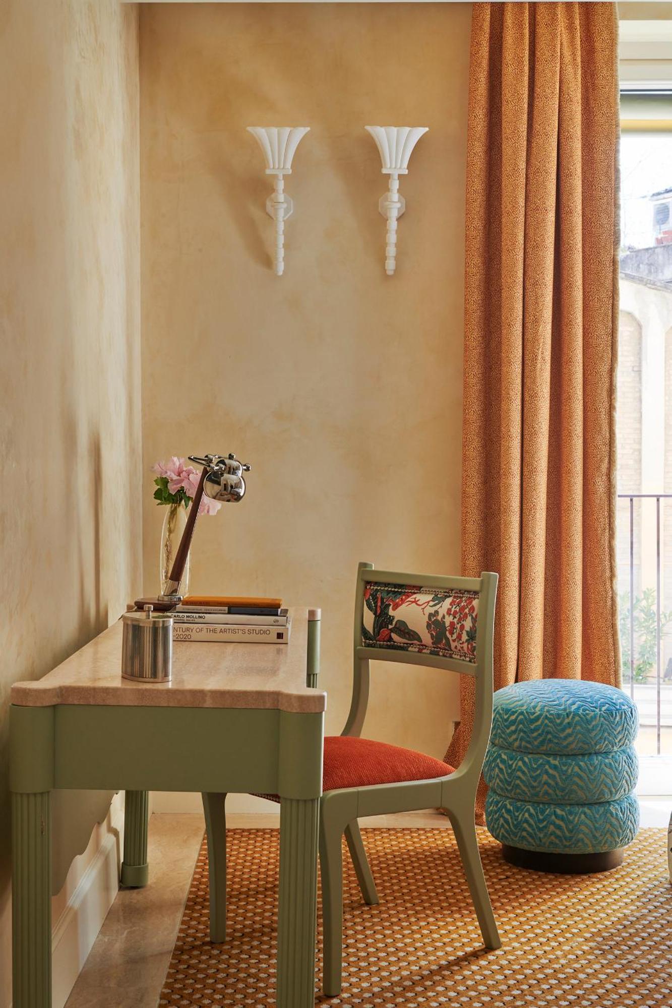 Double Room,1581787345:JPEG