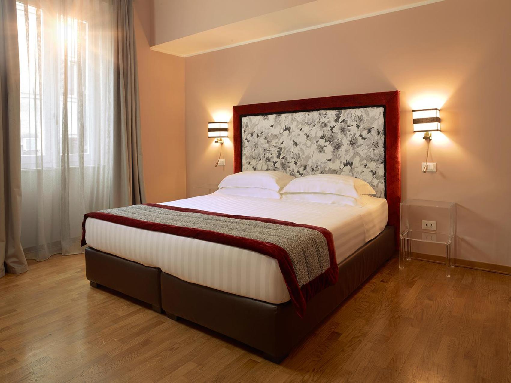 Superior Two-Bedroom Apartment Terrace,1597545031:JPEG
