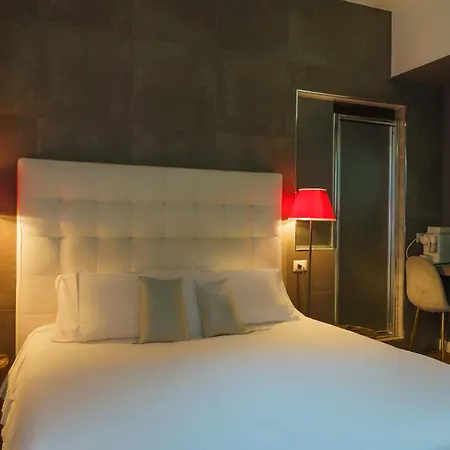 Corso Boutique Luxury Rooms-3